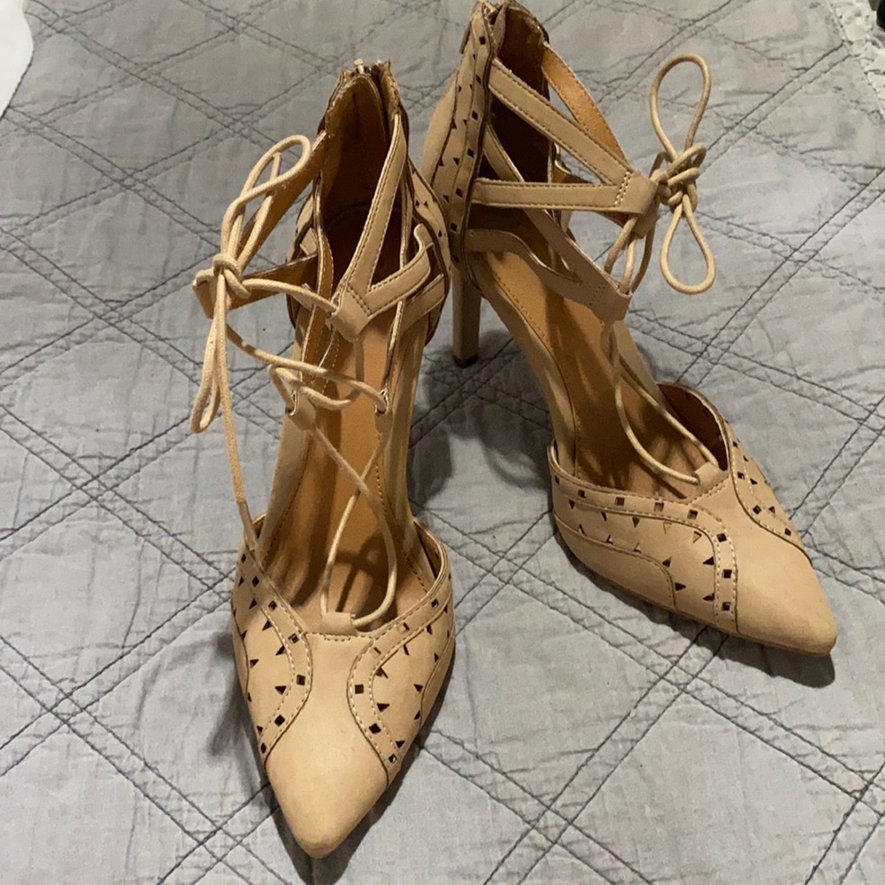 MIA MELONIE NUDE HIGH HEELS